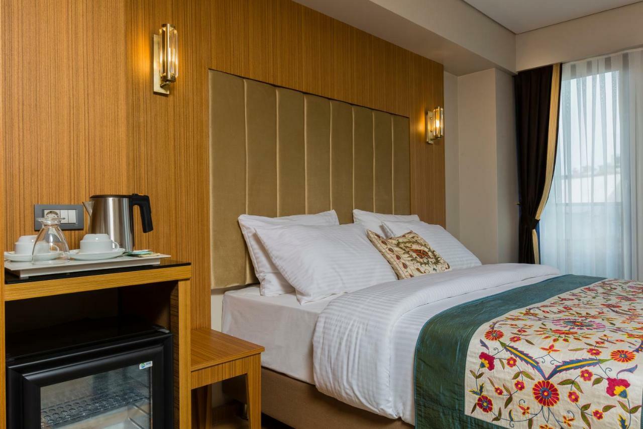 Obelisk Hotel & Suites Стамбул Экстерьер фото